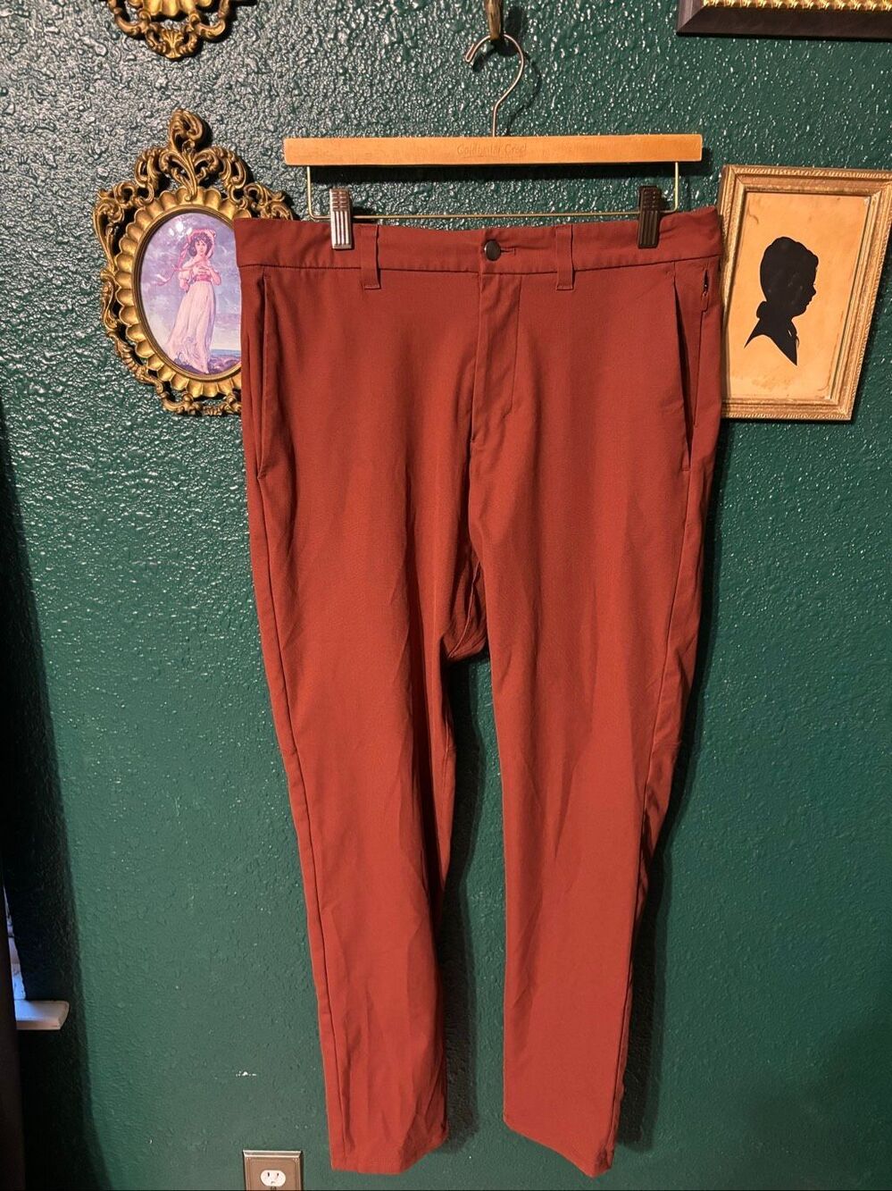 Lululemon Chino Performance Pants Sz 33 Rust Red